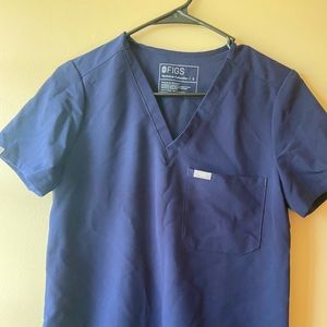 Small Catarina navy top worn once !